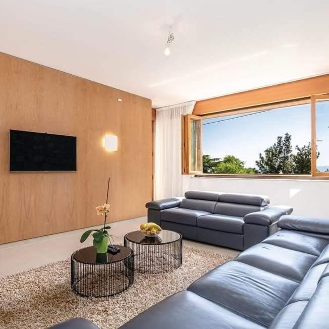 Apartman Villa Pecine Rijeka Exterior foto